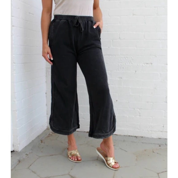 Umgee Pants - Umgee Mineral Washed French Terry Knit Pants, Ash, Small